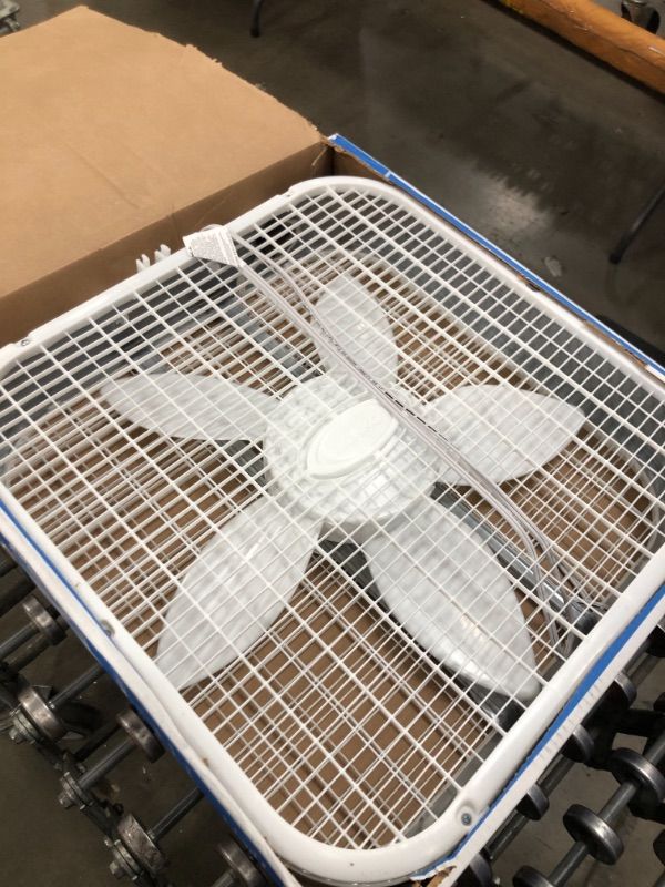 Photo 2 of 20 in. 3 Speed White Box Fan with Save-Smart Technology for Energy Efficiency
