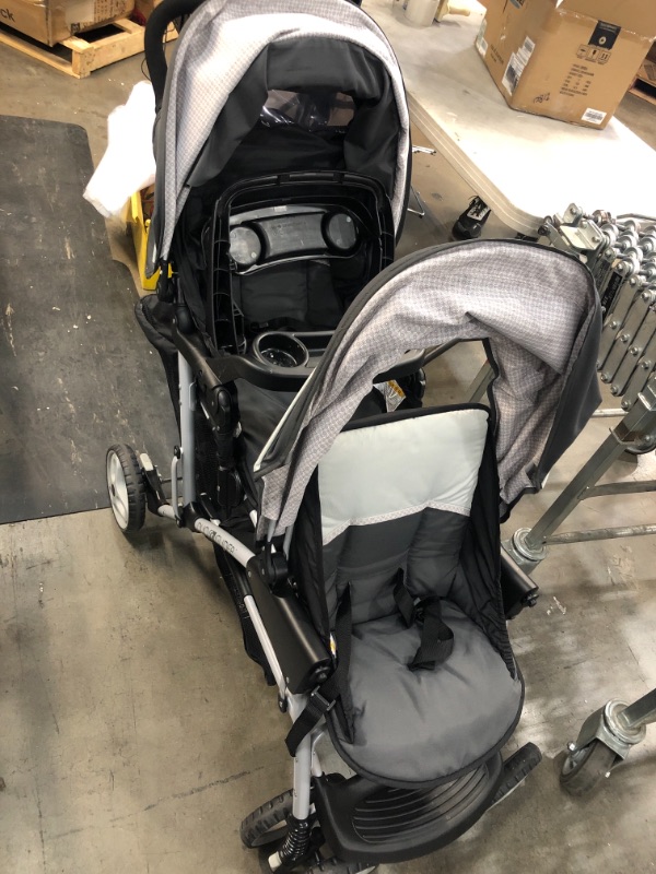 Photo 2 of Graco DuoGlider Double Stroller | Lightweight Double Stroller with Tandem Seating, Glacier

//DIRTY FROM PREVIOUS USE, NEED TO ASSEMBLY FRONT CUPHOLDER 
