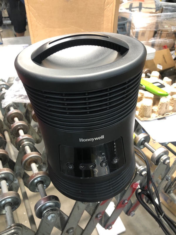 Photo 2 of Honeywell HHF370B 360 Degree Surround Fan Forced Heater with Surround Heat Output Charcoal Grey Energy Efficient Portable Heater with Adjustable Thermostat & 2 Heat Settings

//TESTED AND NONFUNCTIONAL, PARTS ONLY 
