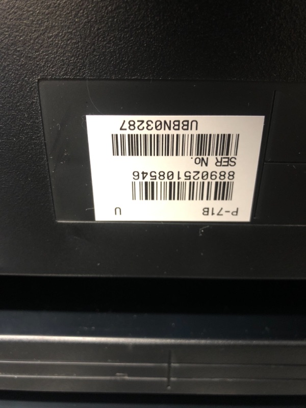Photo 1 of Yamaha P71 88-Key Weighted Action Digital Piano with Sustain Pedal and Power Supply (Amazon-Exclusive)

//TESTED AND NONFUNCTIONAL
