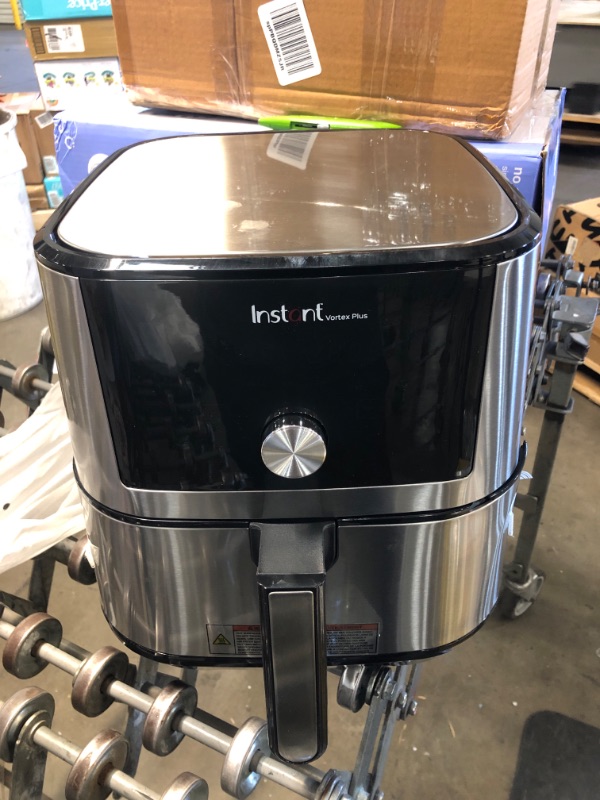 Photo 2 of Instant Vortex Plus 6 Quart Air Fryer, Customizable Smart Cooking Programs, Digital Touchscreen and Large Non-Stick Air Fryer Basket, Stainless Steel

//MAJOR DAMAGE,TESTED AND NONFUNCTIONAL, PARTS ONLY 