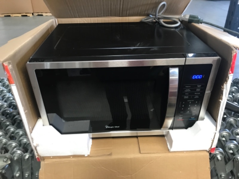 Photo 2 of Magic Chef
1.6 cu. ft. Countertop Microwave in Stainless steel with Gray Cavity