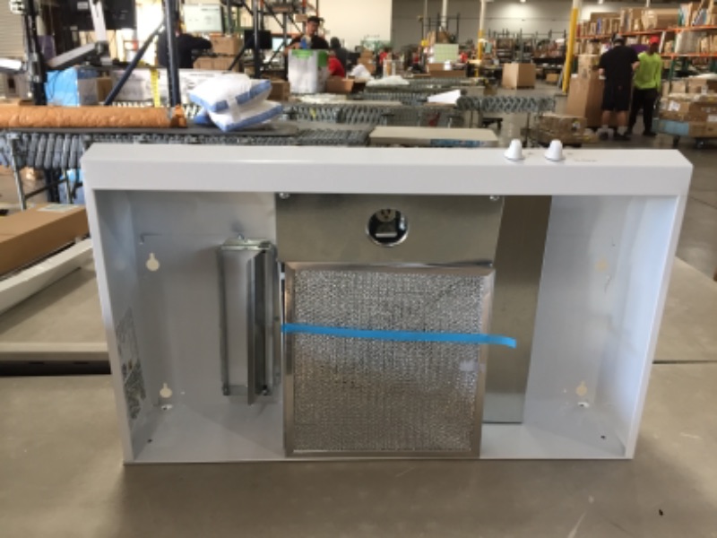 Photo 5 of AR1 Series 30 in. 270 Max Blower CFM 4-Way Convertible Under-Cabinet Range Hood with Light in White
DAMAGED FROM SHIPPING (DENTED MUTIPLE PLACES) PLEASE SEE PHOTOS 