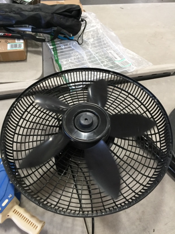 Photo 5 of Cyclone Adjustable-Height 18 in. 3 Speed Black Oscillating Pedestal Fan
AS IS USED, DAMAGED, PLEASE SEE PHOTOS 