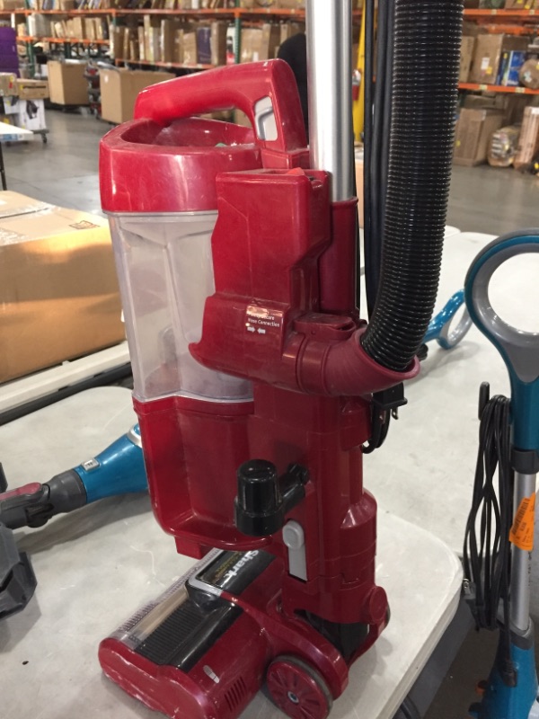 Photo 1 of Navigator Lift-Away Self-Cleaning Brushroll Upright Vacuum
AS IS USED, DIRTY, PLEASE SEE PHOTOS 