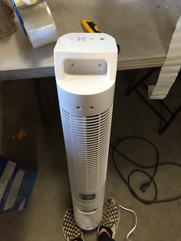 Photo 2 of Oscillating Tower 305 CFM 3 speed Portable Evaporative Cooler for 100 sqft.
AS IS USED