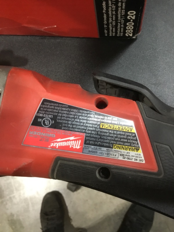 Photo 3 of Milwaukee
M18 FUEL 18-Volt Lithium-Ion Brushless Cordless 4-1/2 in./5 in. Grinder w/Paddle Switch (Tool-Only)