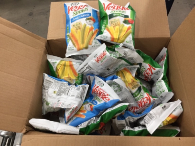 Photo 1 of 24 COUNT OF VEGGIE STRAWS
SEA SALT / ZESTY RANCH
AS IS.