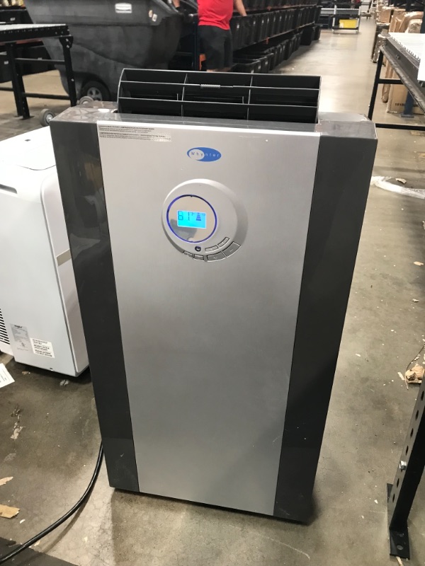 Photo 5 of Whynter 14000-BTU Dual Hose Portable Air Conditioner ARC-143MX with 3M Antimicrobial Filter
**DOES NOT BLOW COLD**