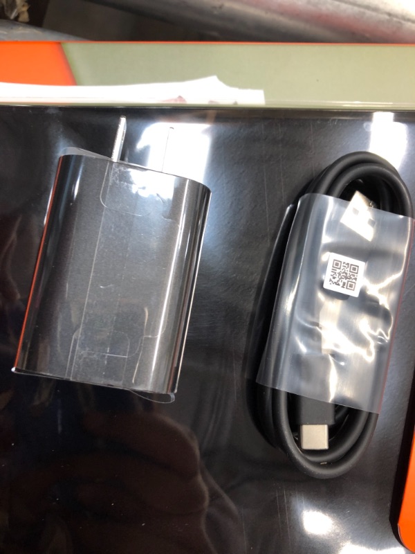 Photo 1 of Amazon - Fire HD 10 Tablet (32GB) - 2021 - Olive