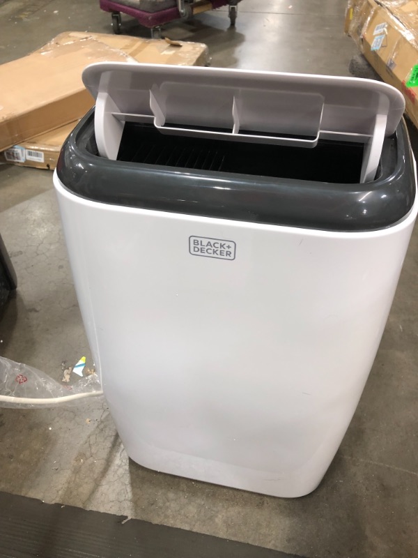 Photo 4 of BLACK+DECKER BPP05WTB Portable Air Conditioner with Remote Control, 5,000 BTU SACC/CEC (8,000 BTU ASHRAE), White
**BLOWS ICE COLD**