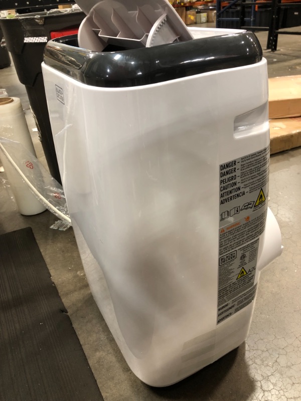 Photo 7 of BLACK+DECKER BPP05WTB Portable Air Conditioner with Remote Control, 5,000 BTU SACC/CEC (8,000 BTU ASHRAE), White
**BLOWS ICE COLD**