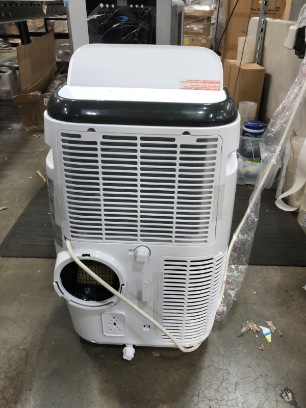 Photo 2 of BLACK+DECKER BPP05WTB Portable Air Conditioner with Remote Control, 5,000 BTU SACC/CEC (8,000 BTU ASHRAE), White
**BLOWS ICE COLD**