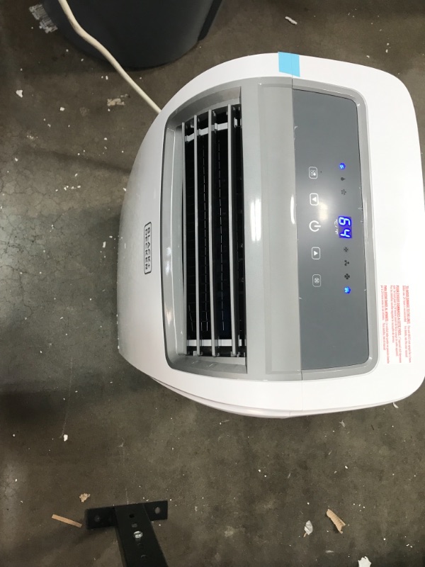 Photo 4 of BLACK+DECKER BPACT14WT Portable Air Conditioner with Remote Control, 7,700 BTU DOE (14,000 BTU ASHRAE), Cools Up to 350 Square Feet, White
**BLOWS ICE COLD**
