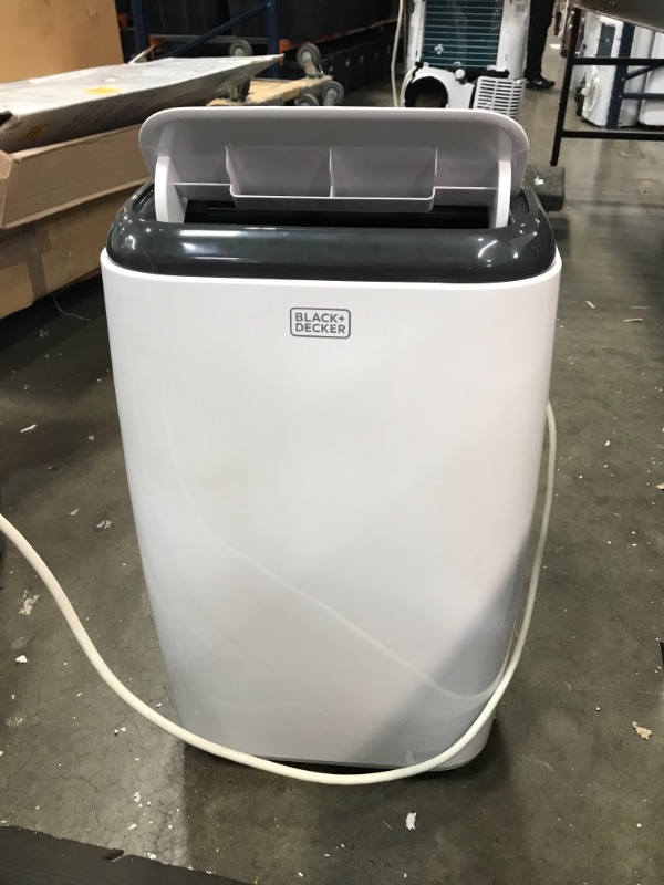 Photo 1 of BLACK+DECKER BPP05WTB Portable Air Conditioner with Remote Control, 5,000 BTU SACC/CEC (8,000 BTU ASHRAE), White
**BLOWS ICE COLD**