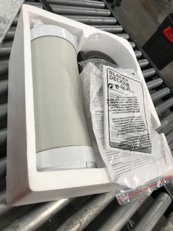 Photo 1 of BLACK+DECKER BPP05WTB Portable Air Conditioner with Remote Control, 5,000 BTU SACC/CEC (8,000 BTU ASHRAE), White
**BLOWS ICE COLD**