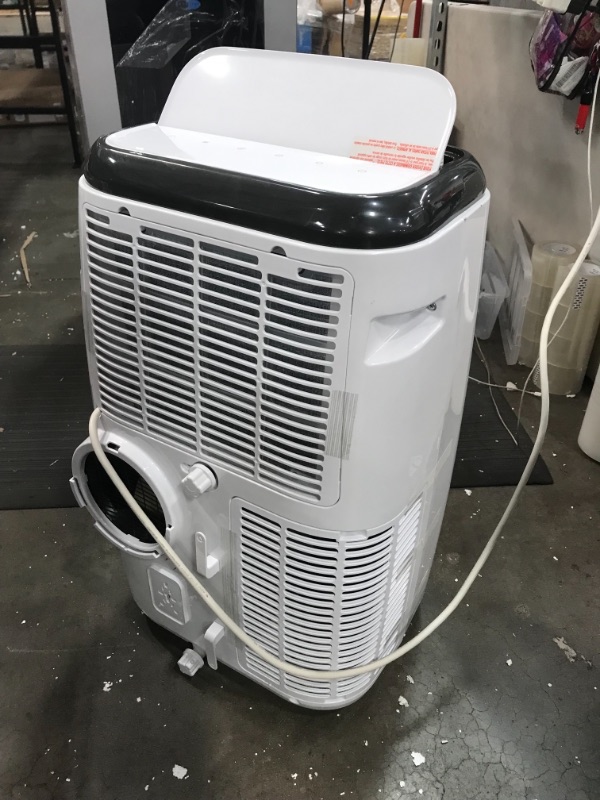 Photo 2 of BLACK+DECKER BPP05WTB Portable Air Conditioner with Remote Control, 5,000 BTU SACC/CEC (8,000 BTU ASHRAE), White
**BLOWS ICE COLD**
