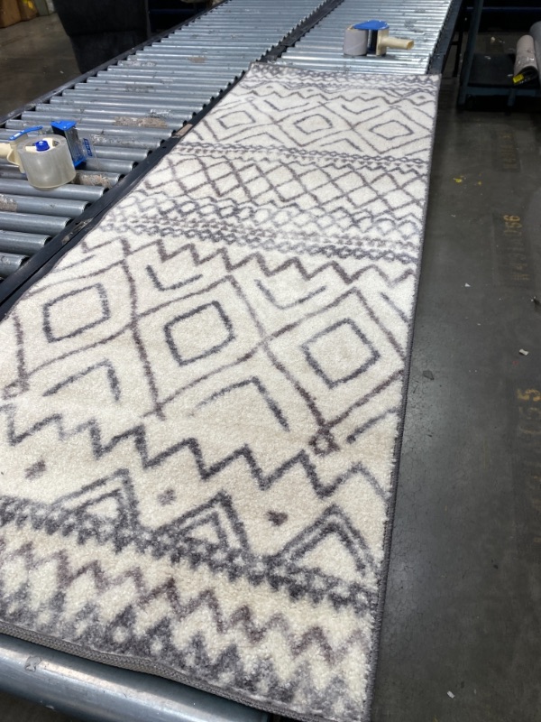 Photo 1 of 24x71 In Runner Rug Grey and Beige