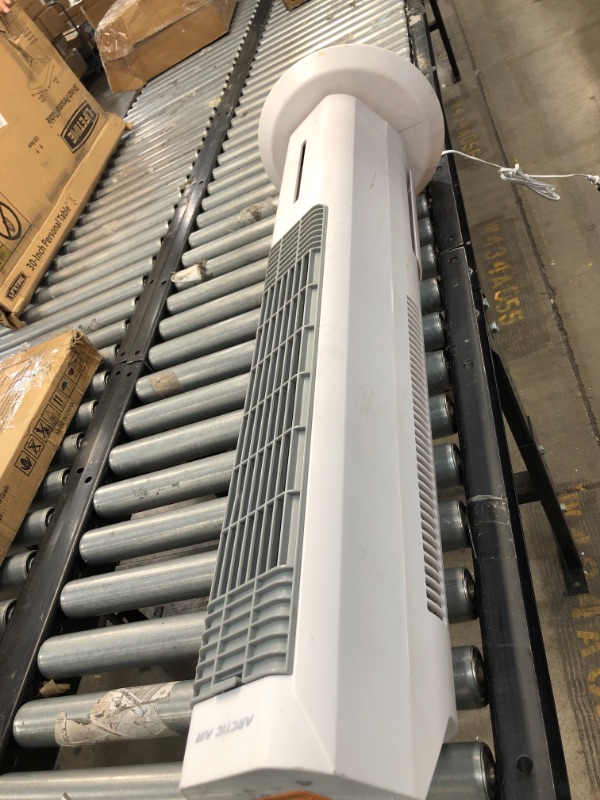 Photo 3 of Ontel Arctic Air Evaporative Portable Room Cooling Tower with 3-Speed Oscillating Fan

//MAJOR COSMETIC DAMAGE, TESTED AND FUNCTIONAL 