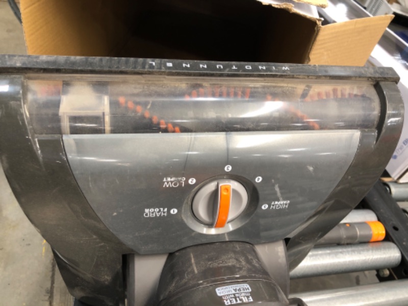 Photo 1 of HOOVER WindTunnel 2 Whole House Cord Rewind Bagless Pet Upright Vacuum Cleaner Machine with HEPA Media Filtration

//MINOR COSMETIC DAMAGE, DIRTY FROM PREVIOUS USE, TESTED AND FUNCTIONAL 