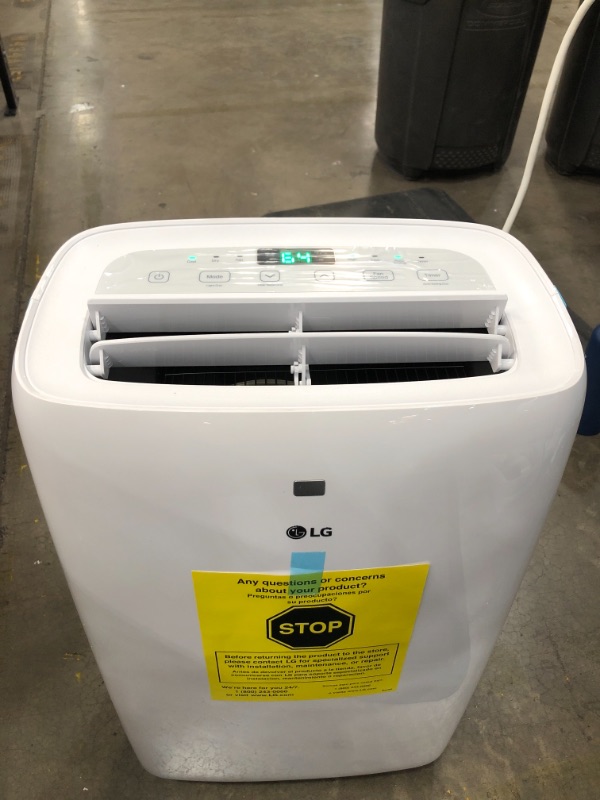 Photo 6 of LG 6,000 BTU (DOE) 115-Volt Portable Air Conditioner LP0621WSR with Dehumidifier Function and LCD Remote in White
