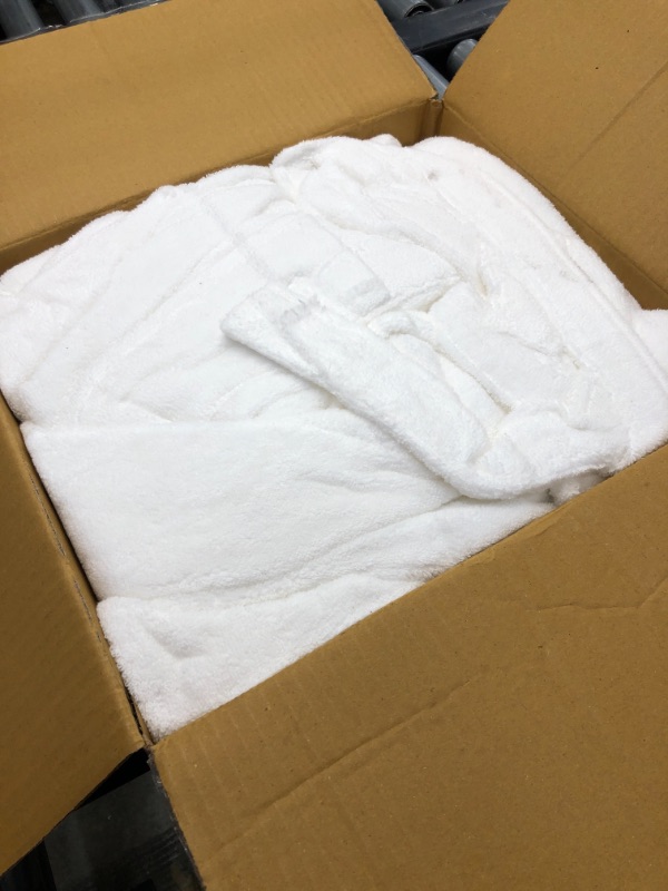 Photo 1 of Amazon Brand – Pinzon Terry Bathrobe 100% Cotton, White, Large / X-Large
