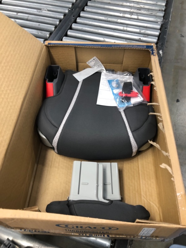 Photo 3 of Graco - TurboBooster Highback Booster Car Seat - Glacier