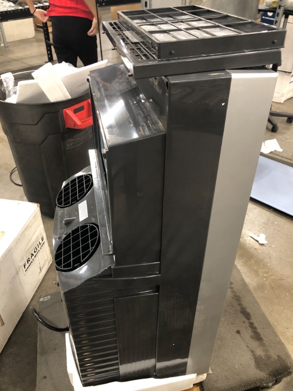 Photo 3 of ***HEATER DOESNT WORK*** Whynter ARC-14SH 14,000 BTU Dual Hose Portable Air Conditioner, Dehumidifier, Fan & Heater with Activated Carbon Filter Plus Storage Bag, Platinum Black
