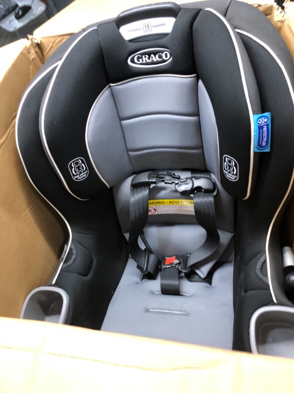 Photo 2 of Graco Extend2Fit Convertible Car Seat, Ride Rear Facing Longer with Extend2Fit, Gotham
