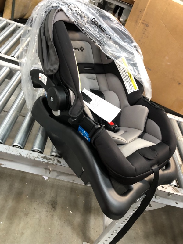 Photo 2 of Safety 1st Smooth Ride Travel System with OnBoard 35 LT Infant Car Seat, Monument
