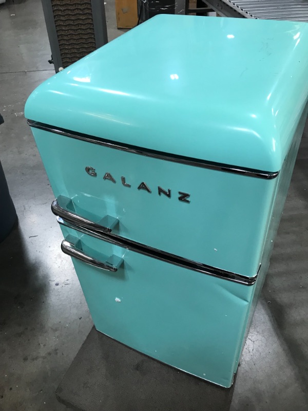 Photo 2 of *SEE notes*
Galanz GLR31TGNER Dual Door Fridge, Adjustable Mechanical Thermostat with True Freezer, 3.1 Cu FT, Green
