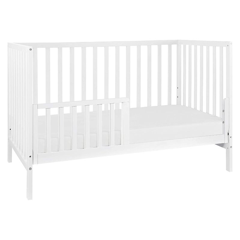 Photo 1 of DaVinci Union 4-in-1 Convertible Crib in White, Greenguard Gold Certified, White, Full
