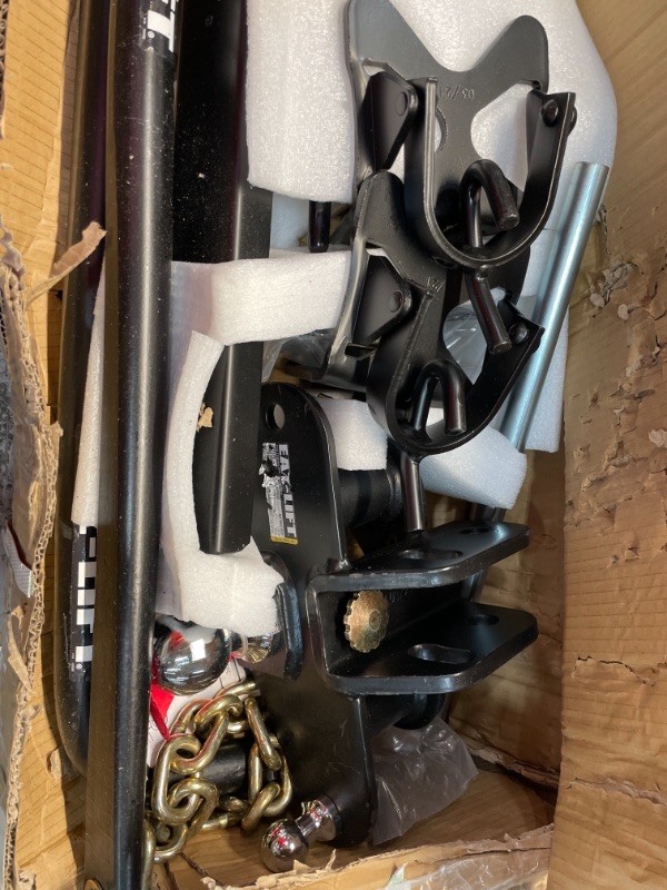 Photo 1 of Camco 48069 Elite Weight Distribution Hitch Kit