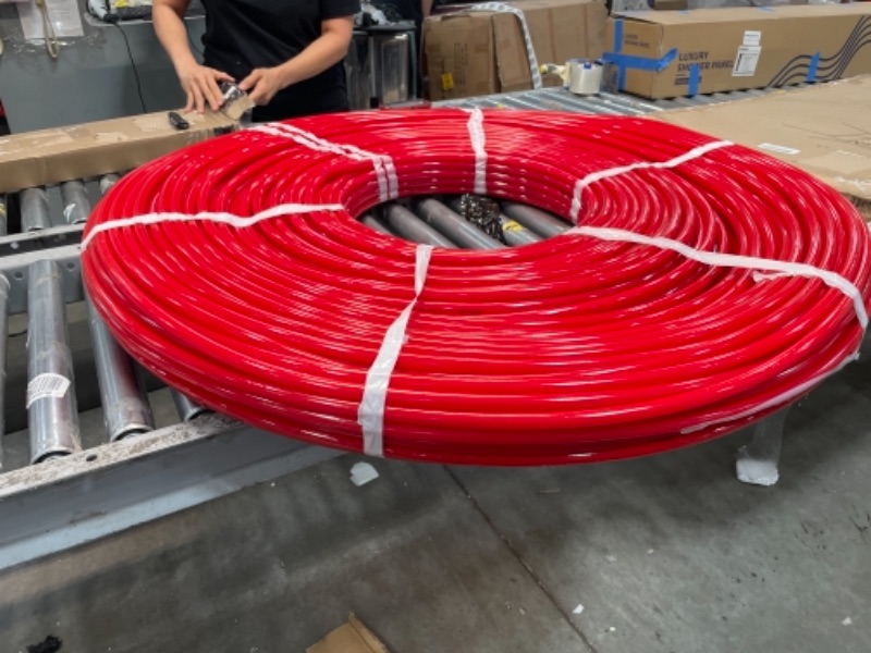 Photo 2 of Happybuy 3/4" X 500Ft PEX Tubing Oxygen Barrier O2 EVOH Pex-B Red Hydronic Radiant Floor Heat Heating System Pex Pipe Pex Tube ,3/4" O2-Barrier, 500Ft/Red
