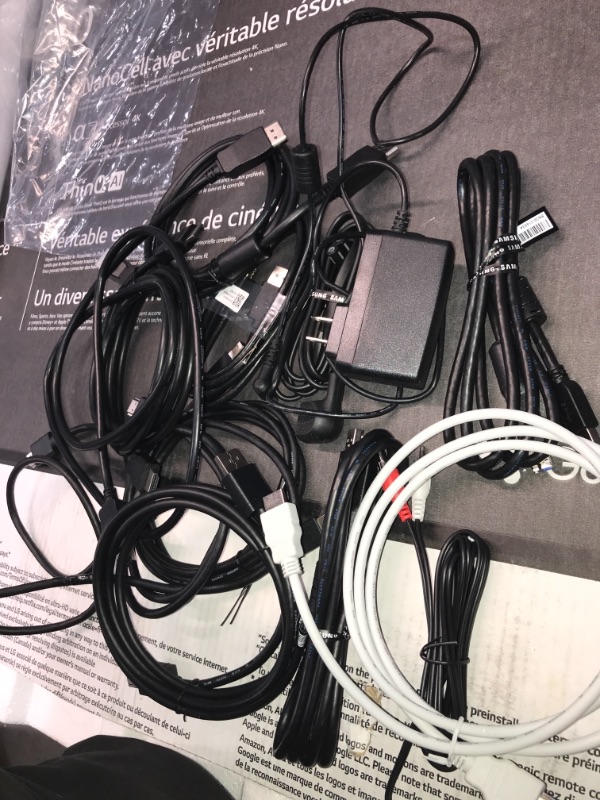 Photo 2 of SOLD AS IS ! BUNDLE OF ASSORTED TV'S AND MONITOR CABLES 