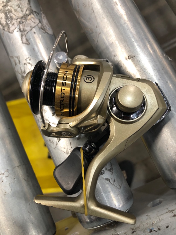 Photo 2 of 13 Fishing - Microtec Walleye reel -right 