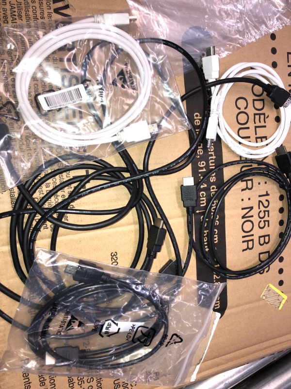 Photo 1 of SOLD AS IS !! BUNDLE OF ASSORTED HDMI CABLES 