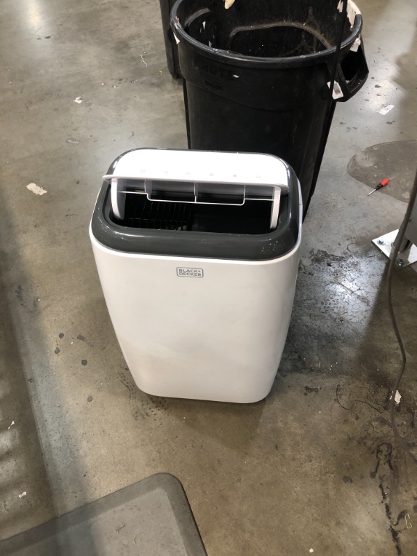 Photo 2 of BLACK+DECKER BPP05WTB Portable Air Conditioner with Remote Control, 5,000 BTU SACC/CEC (8,000 BTU ASHRAE), White
