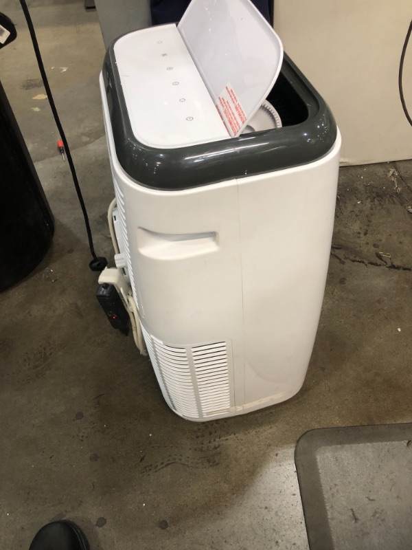 Photo 4 of BLACK+DECKER BPP05WTB Portable Air Conditioner with Remote Control, 5,000 BTU SACC/CEC (8,000 BTU ASHRAE), White
