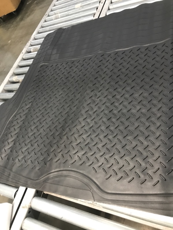 Photo 1 of 55 INCH FLOOR CARGO LINER BLACK UNKNOWN MODEL