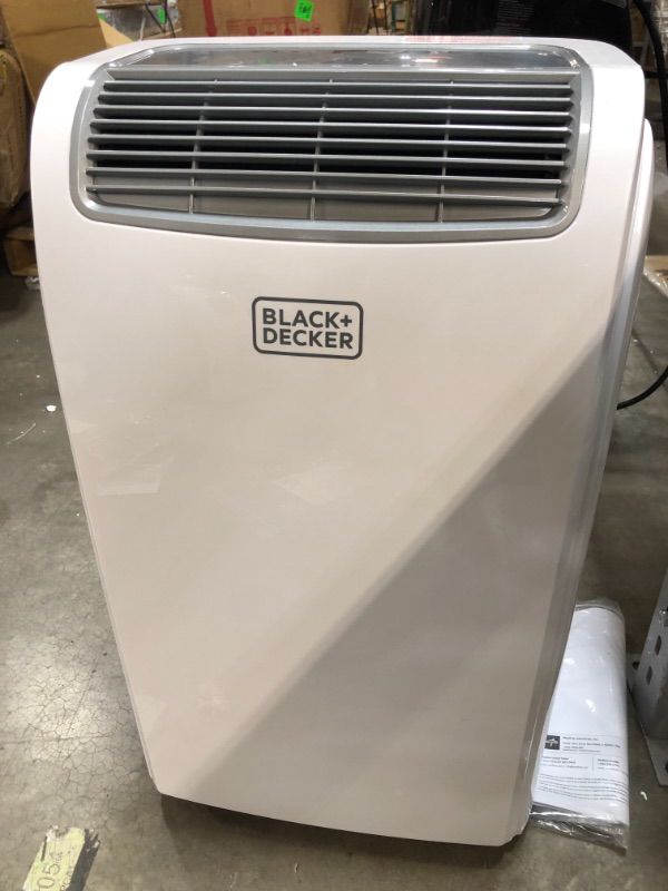 Photo 2 of ***PARTS ONLY*** BLACK+DECKER BPACT08WT Portable Air Conditioner with Remote Control, 4,000 BTU DOE (8,000 BTU ASHRAE), Cools Up to 150 Square Feet, White
