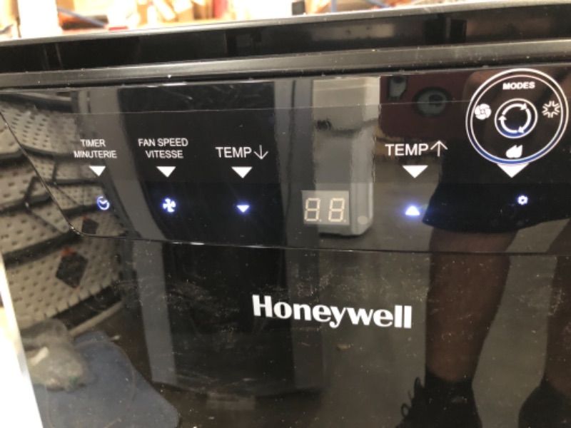 Photo 1 of Honeywell Classic Portable Air Conditioner with Dehumidifier & Fan, Cools Rooms Up to 500 Sq. Ft. with Drain Pan & Insulation Tape, (Black) MN1CFSBB8, 29.400
