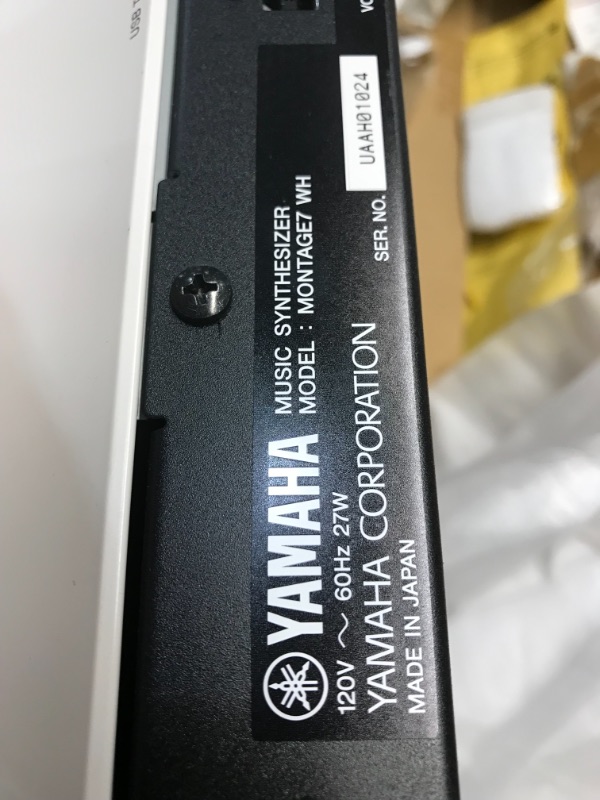 Photo 1 of Yamaha Montage7 76-key Synthesizer Workstation, White
First two keys broken.
