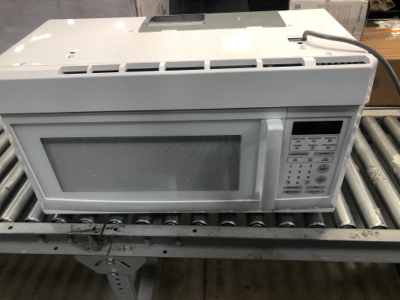 Photo 2 of ***PARTS ONLY*** 1.6 cu. ft. Over the Range Microwave in White
