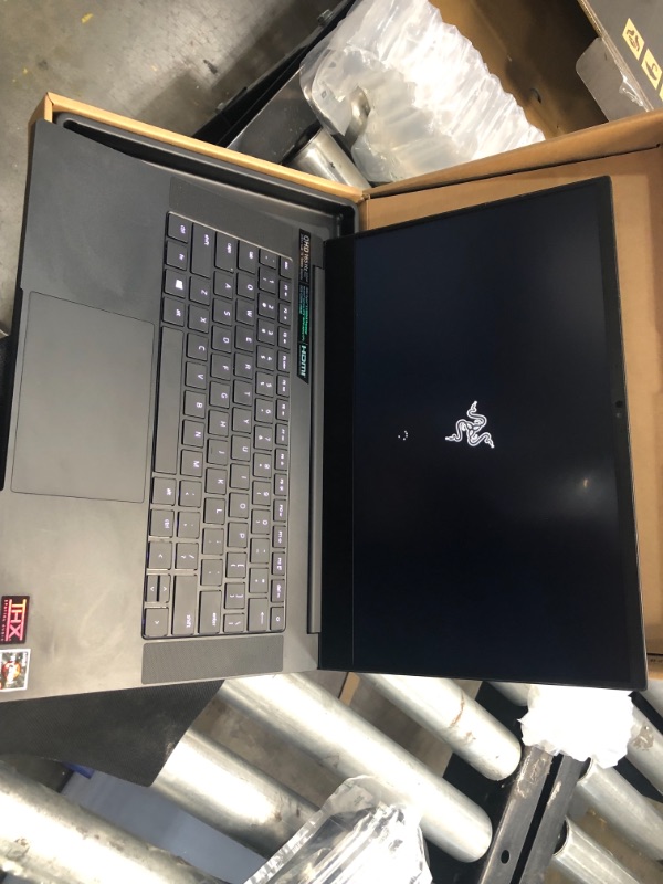 Photo 3 of Razer Blade 14 QHD 165Hz GeForce RTX 3070 Black
