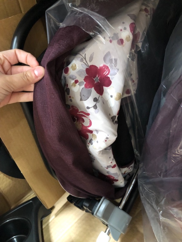 Photo 1 of Graco 3-in-1travel system with snugride, NANETTE FASHION 