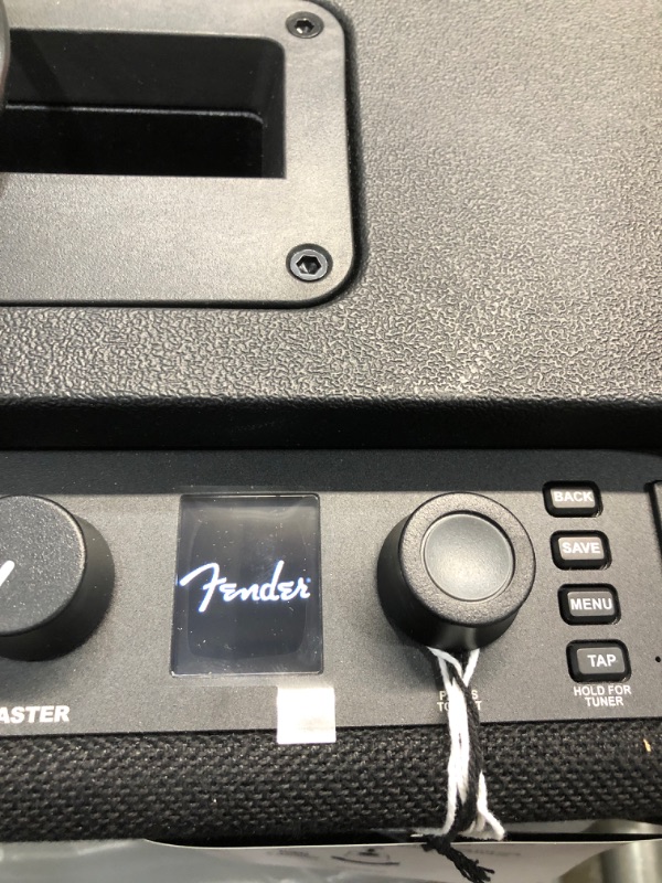 Photo 2 of Fender Mustang LT-25 - Digital Guitar Amplifier
