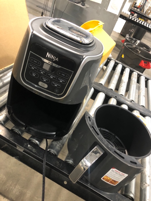 Photo 2 of Ninja AF161 Max XL Air Fryer that Cooks, Crisps, Roasts, Bakes, Reheats and Dehydrates, with 5.5 Quart Capacity, and a High Gloss Finish, Grey
