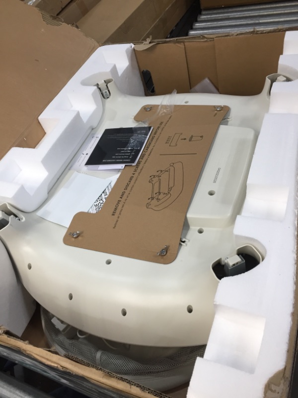Photo 1 of 4moms mamaRoo sleep bassinet