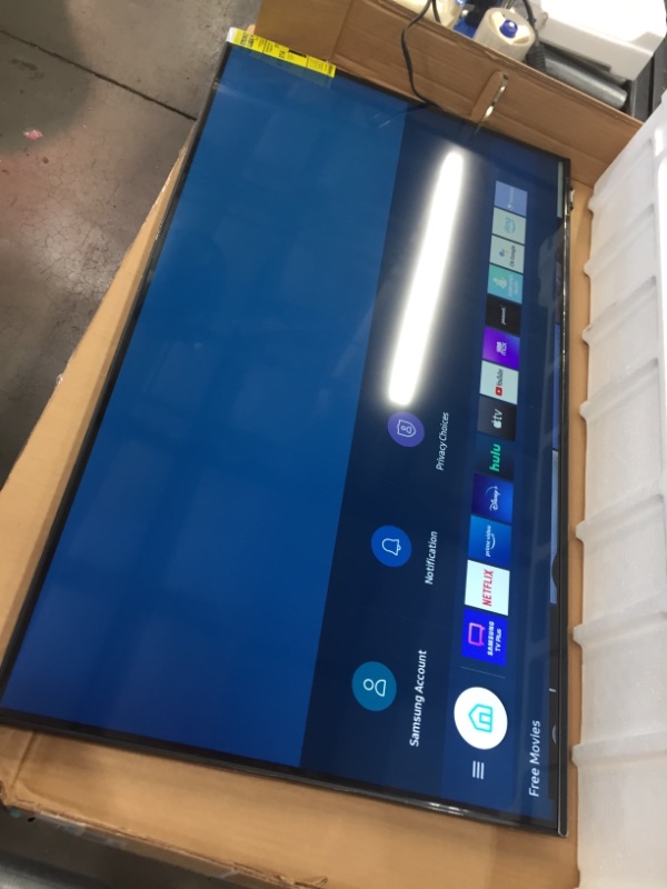 Photo 3 of SAMSUNG 43-Inch Class Crystal UHD AU8000 Series - 4K UHD HDR Smart TV with Alexa Built-in (UN43AU8000FXZA, 2021 Model)
